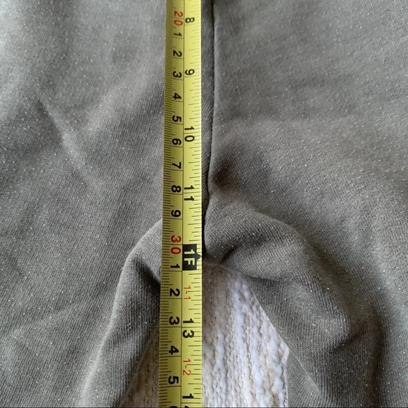 A.P.C. Olive Sweatpants - Picture 8 of 9